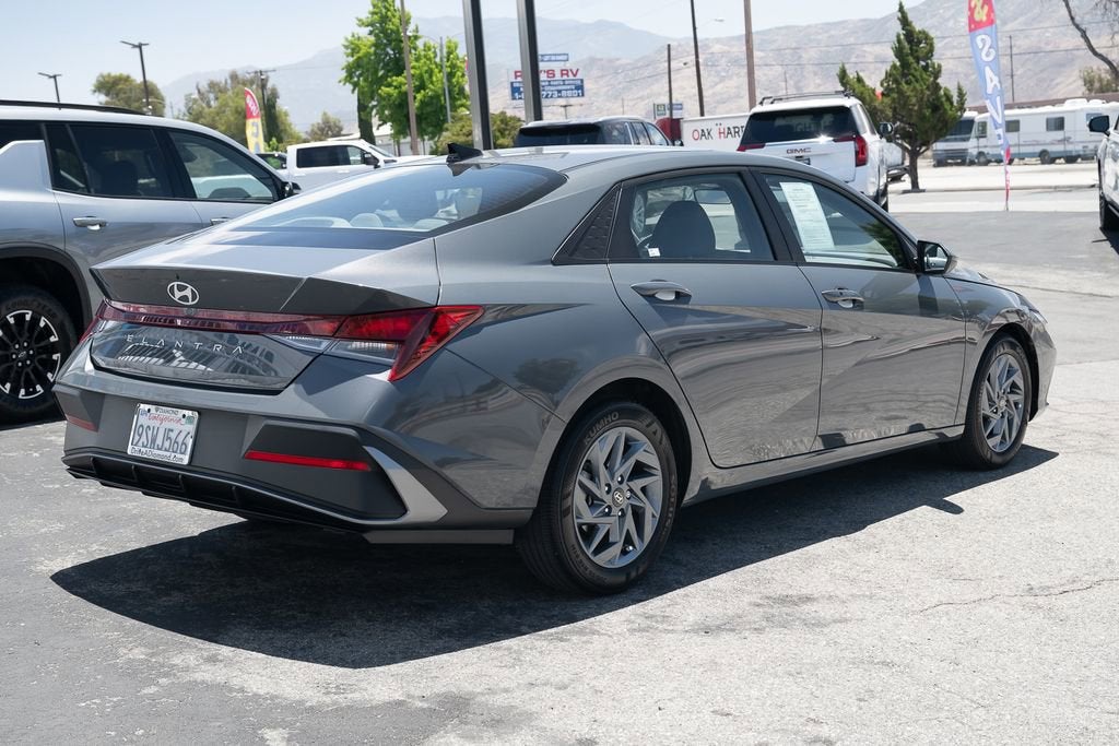 2024 Hyundai Elantra SEL