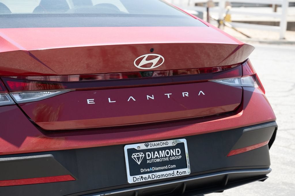 2024 Hyundai Elantra SEL
