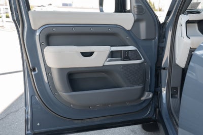 2023 Land Rover Defender S