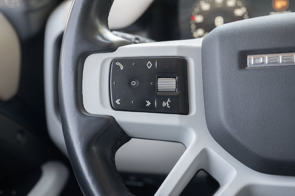 2023 Land Rover Defender S