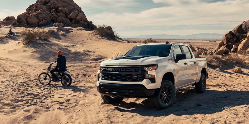 Chevrolet Silverado 1500 Offroading